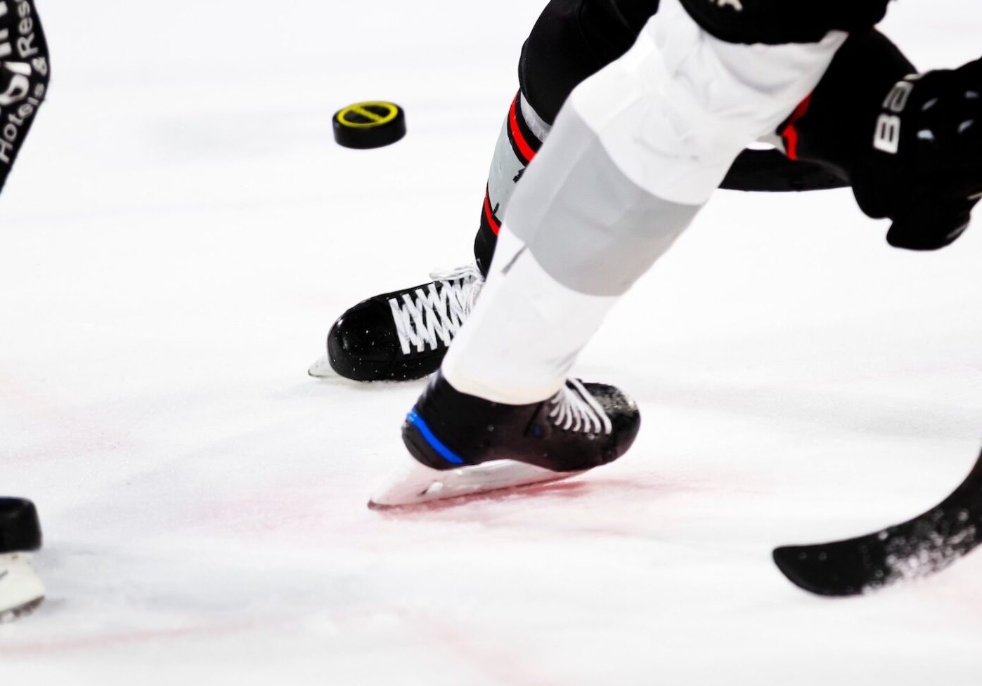 slapshot-middle slapshot-middle